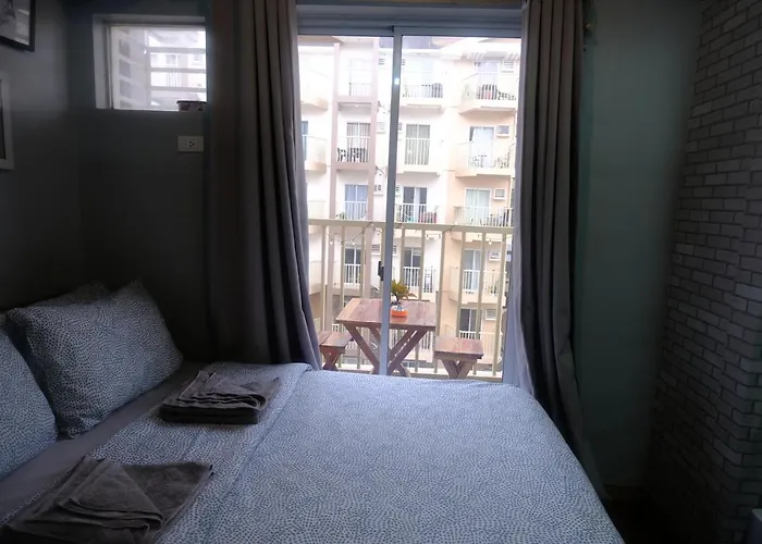 Homey 1-Bedroom Condo Baguio City Moldex